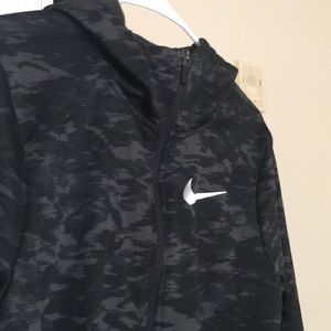 Nike basketball elite jacket size S